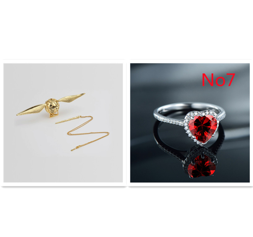 Flying Thief Ring Box Wings Rotatable Proposal Jewelry Box